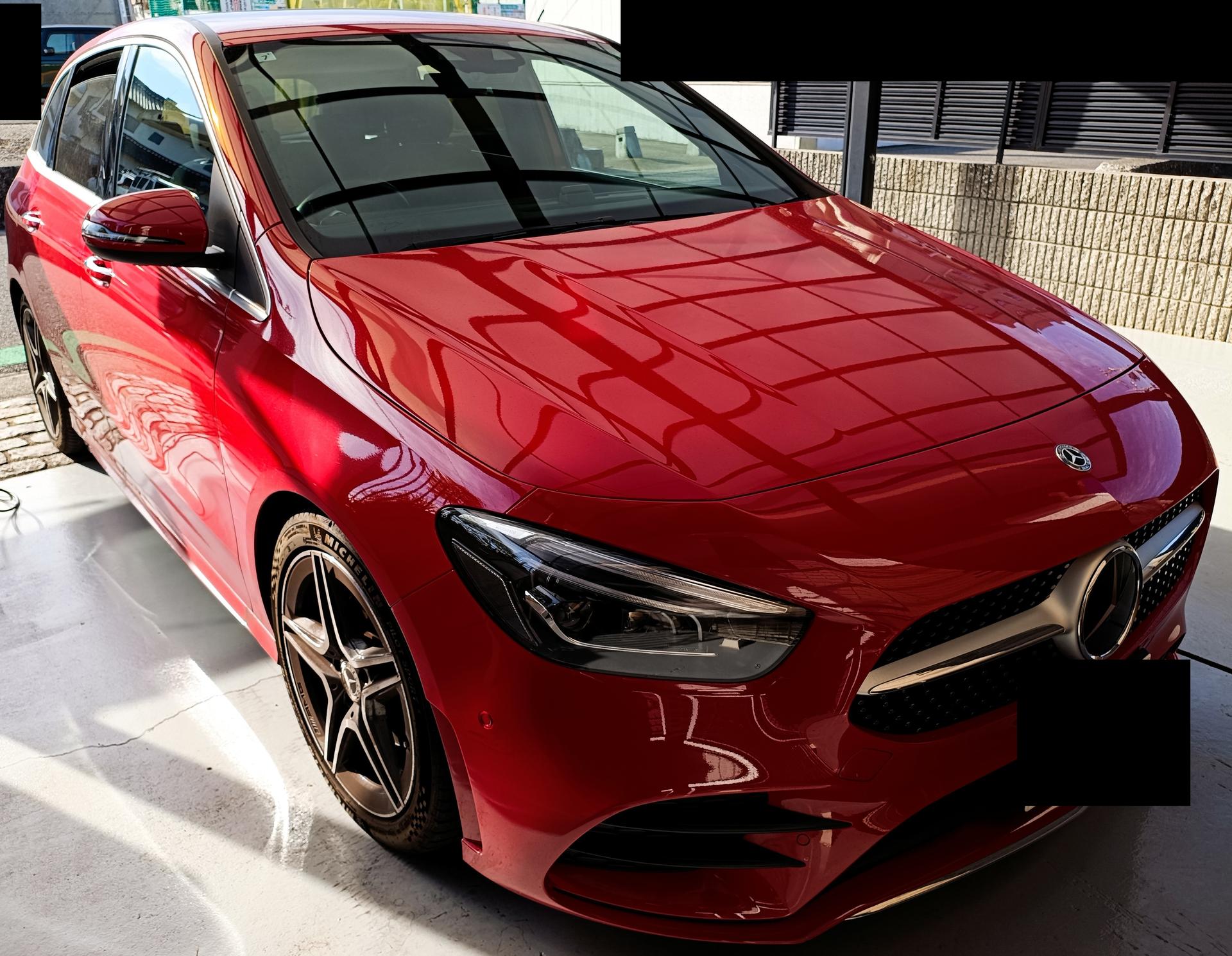 Mercedes-Benz 到着